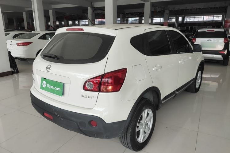 Used Nissan Qashqai 2012 1.6XE Wind 5MT 2WD Rear Right 45 Deg