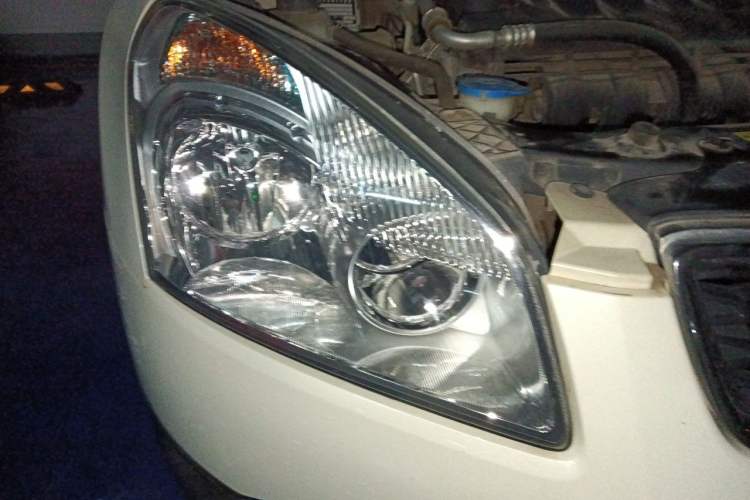Used Nissan Qashqai 2012 1.6XE Wind 5MT 2WD Right Front Headlight