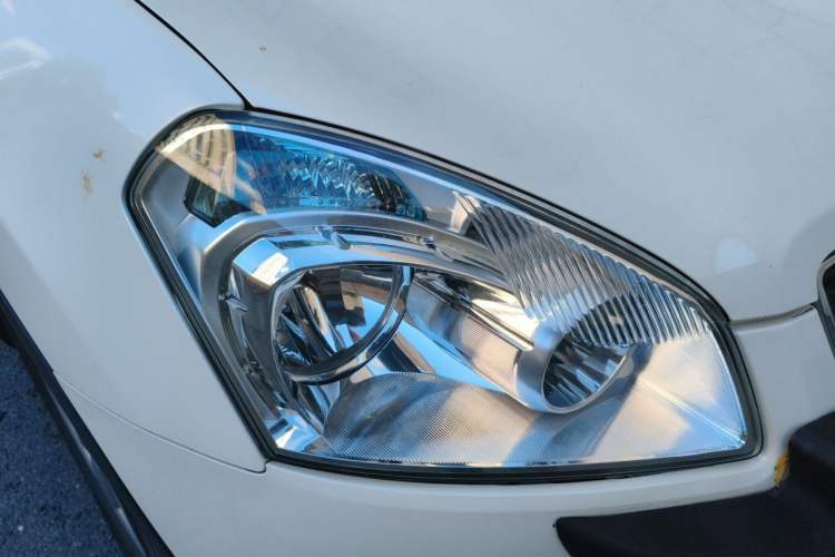 Used Nissan Qashqai 2012 2.0 XV LE CVT 2WD Right Front Headlight