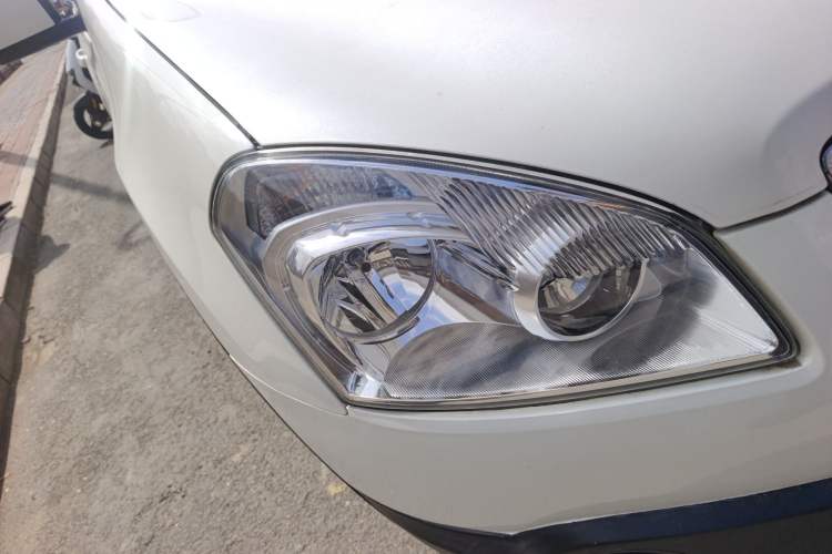 Used Nissan Qashqai 2012 1.6XE Wind 5MT 2WD Right Front Headlight