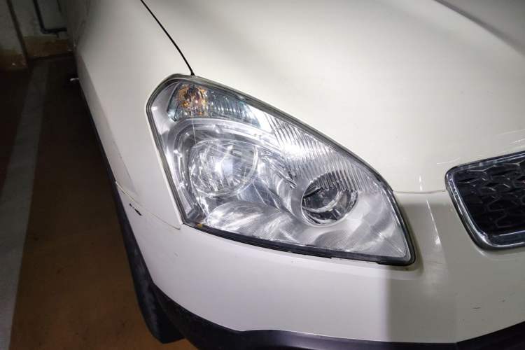 Used Nissan Qashqai 2012 2.0 XL Fire CVT 2WD Right Front Headlight