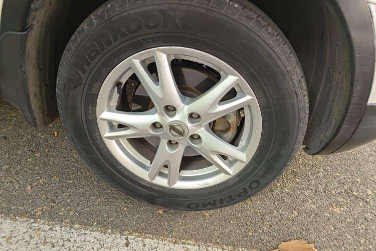 Used Nissan Qashqai 2012 1.6XE Wind 5MT 2WD Right Front Wheel Hub