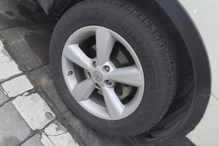 Used Nissan Qashqai 2012 2.0 XV LE CVT 2WD Right Front Wheel Hub