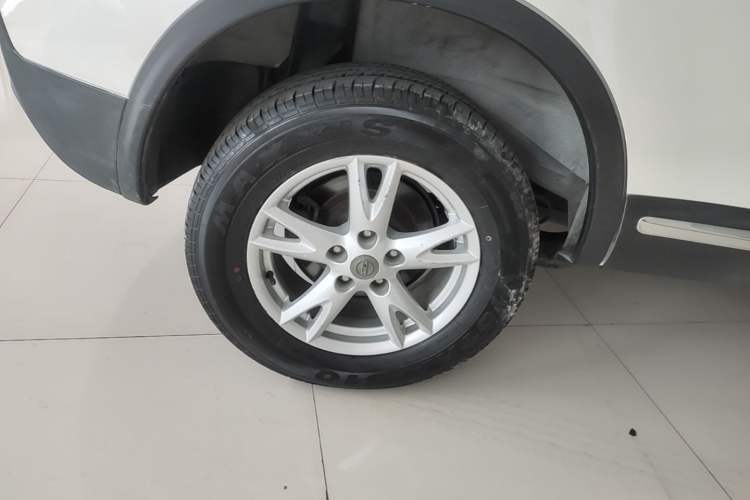 Used Nissan Qashqai 2012 1.6XE Wind 5MT 2WD Right Rear Wheel Hub