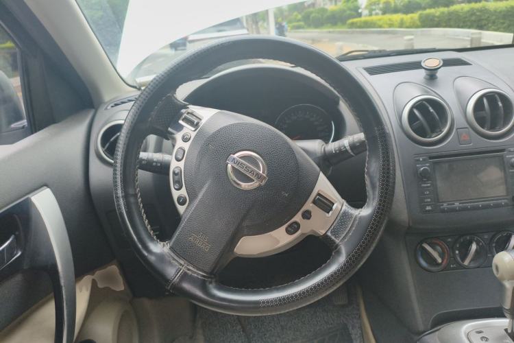 Used Nissan Qashqai 2012 2.0 XL Fire CVT 2WD Steering Wheel