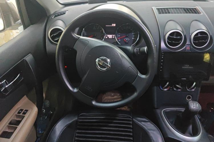 Used Nissan Qashqai 2012 1.6XE Wind 5MT 2WD Steering Wheel