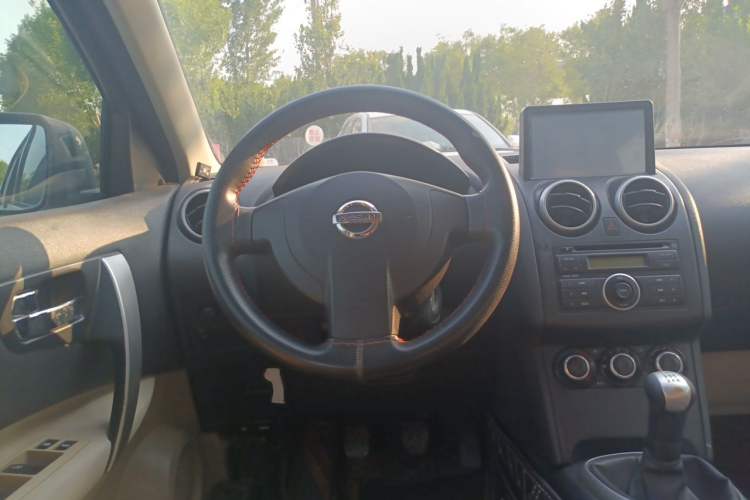 Used Nissan Qashqai 2012 1.6XE Wind 5MT 2WD Steering Wheel