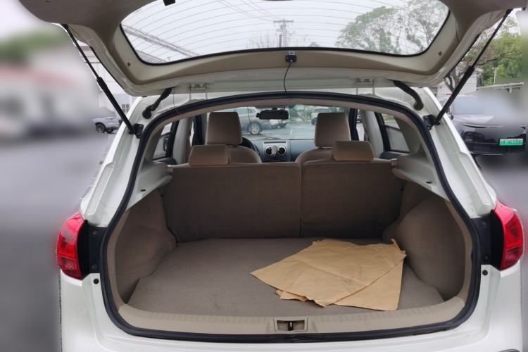 Used Nissan Qashqai 2012 1.6XE Wind 5MT 2WD Trunk