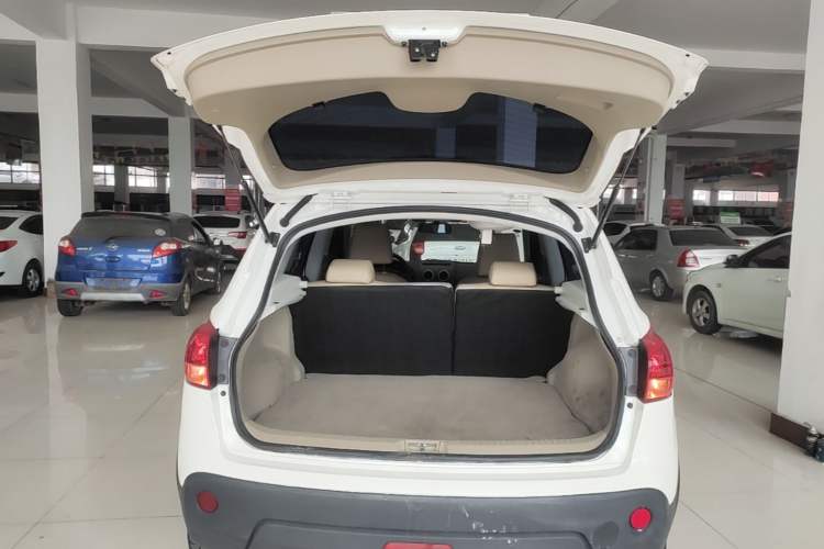 Used Nissan Qashqai 2012 1.6XE Wind 5MT 2WD Trunk