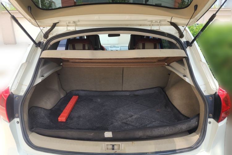 Used Nissan Qashqai 2012 2.0 XL Fire CVT 2WD Trunk