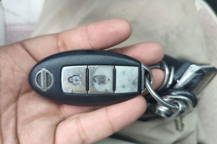 Used Nissan Qashqai 2012 2.0 XL Fire CVT 2WD Vehicle Key