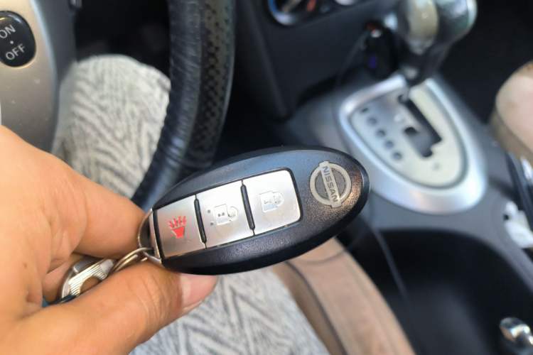 Used Nissan Qashqai 2012 2.0 XL Fire CVT 2WD Vehicle Key