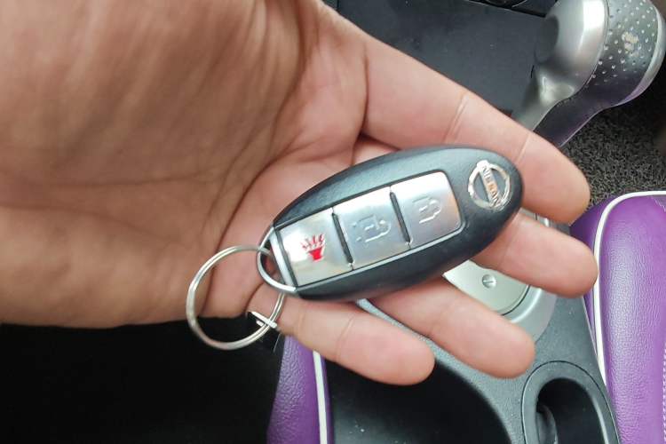 Used Nissan Qashqai 2012 2.0 XL Fire CVT 2WD Vehicle Key