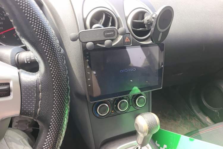 Used Nissan Qashqai 2012 2.0 XL Fire CVT 2WD Audio And AC Panel