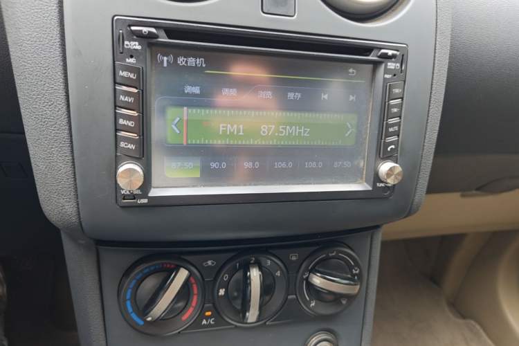 Used Nissan Qashqai 2012 2.0 XL Fire CVT 2WD Audio And AC Panel