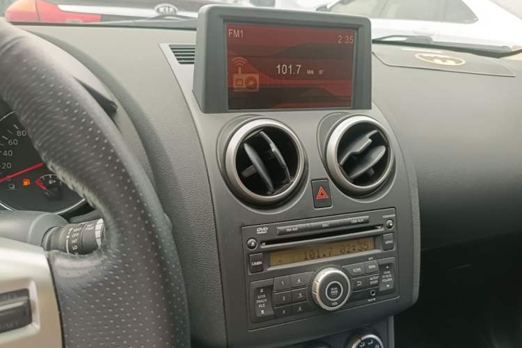 Used Nissan Qashqai 2012 2.0 XV LE CVT 2WD Audio And AC Panel