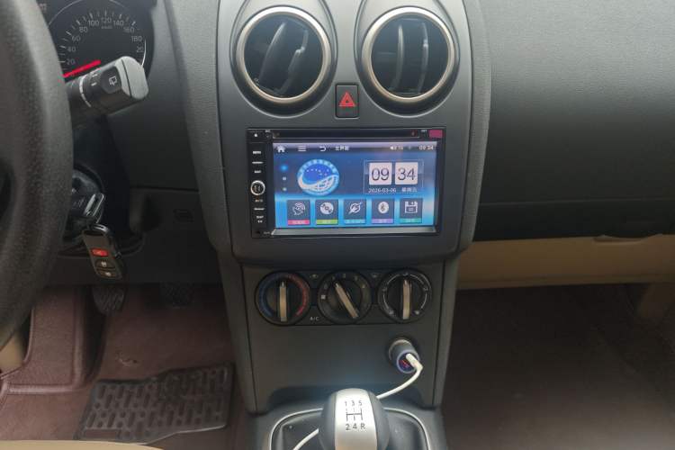 Used Nissan Qashqai 2012 1.6XE Wind 5MT 2WD Audio And AC Panel