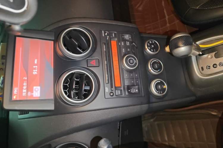 Used Nissan Qashqai 2012 2.0 XV LE CVT 2WD Audio And AC Panel