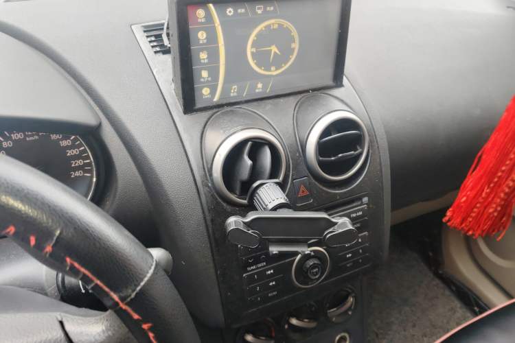 Used Nissan Qashqai 2012 2.0 XL Fire 6MT 2WD Audio And AC Panel