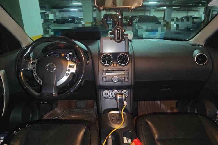 Used Nissan Qashqai 2012 2.0 XV LE CVT 2WD Center Console