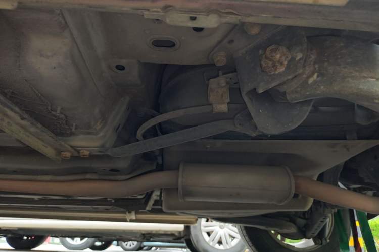 Used Nissan Qashqai 2012 2.0 XL Fire CVT 2WD Chassis Rear Left