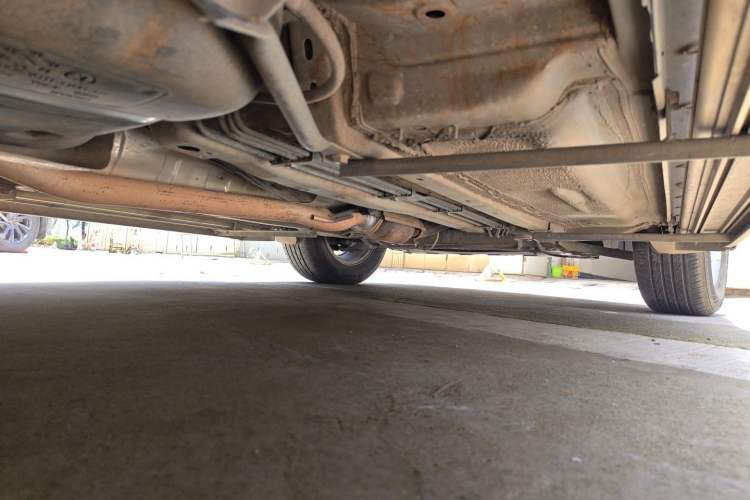 Used Nissan Qashqai 2012 2.0 XL Fire CVT 2WD Chassis Rear Right
