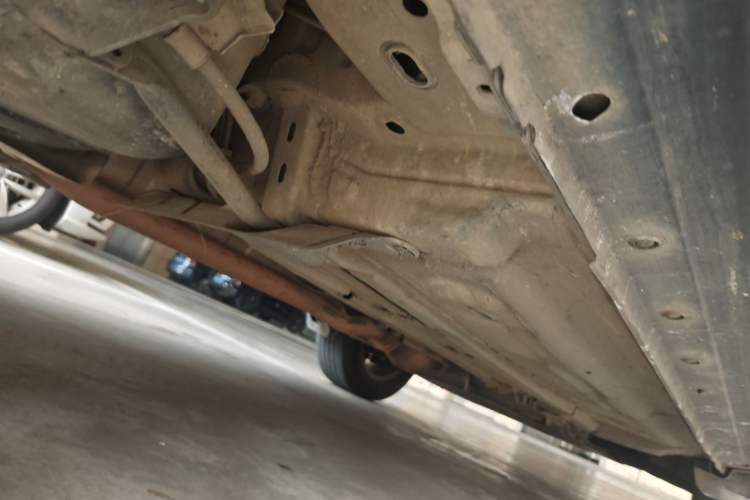 Used Nissan Qashqai 2012 2.0 XL Fire CVT 2WD Chassis Rear Right