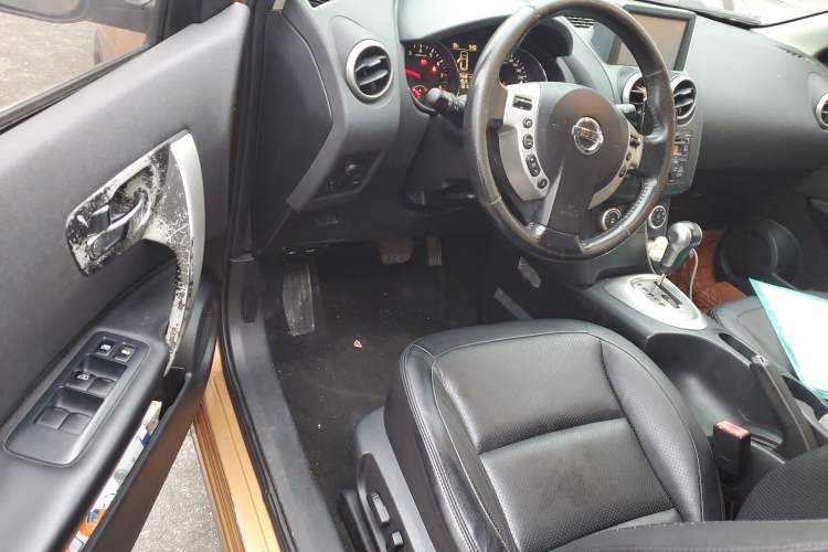 Used Nissan Qashqai 2012 2.0 XV LE CVT 2WD Driver Seat