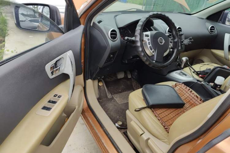 Used Nissan Qashqai 2012 2.0 XL Fire CVT 2WD Driver Seat