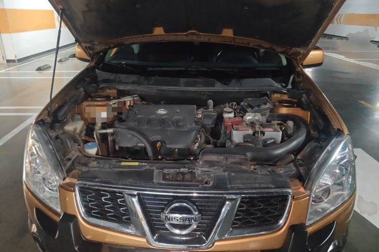 Used Nissan Qashqai 2012 2.0 XL Fire CVT 2WD Engine Bay