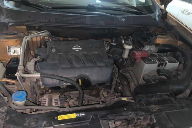 Used Nissan Qashqai 2012 2.0 XL Fire CVT 2WD Engine Bay