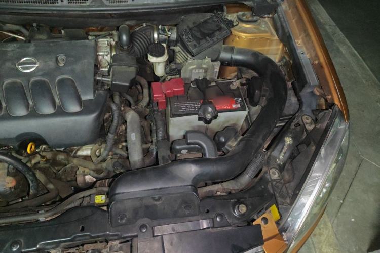 Used Nissan Qashqai 2012 2.0 XV LE CVT 2WD Engine Bay Left