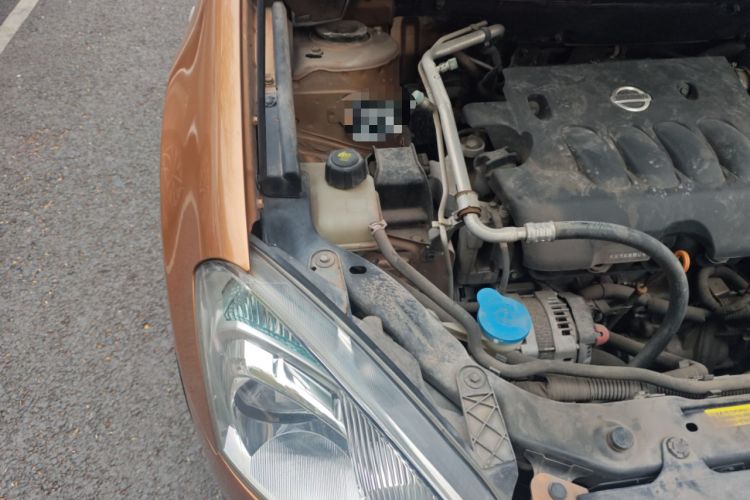 Used Nissan Qashqai 2012 2.0 XL Fire CVT 2WD Engine Bay Right