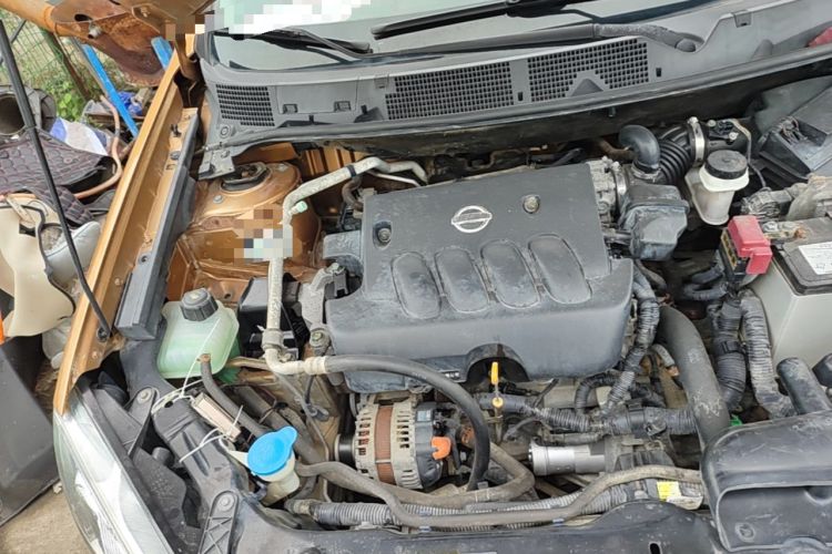 Used Nissan Qashqai 2012 2.0 XV LE CVT 2WD Engine Bay Right