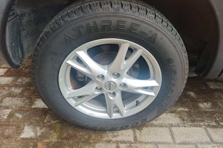 Used Nissan Qashqai 2012 1.6XE Wind 5MT 2WD Exterior 5