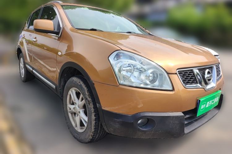 Used Nissan Qashqai 2012 2.0 XL Fire CVT 2WD Front Right 45 Deg