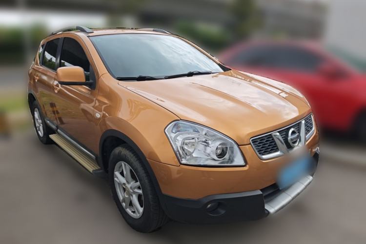 Used Nissan Qashqai 2012 2.0 XL Fire CVT 2WD Front Right 45 Deg