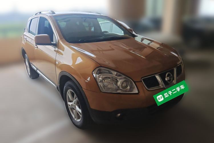 Used Nissan Qashqai 2012 2.0 XL Fire CVT 2WD Front Right 45 Deg