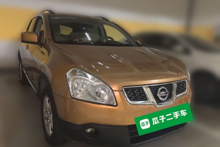 Used Nissan Qashqai 2012 2.0 XL Fire CVT 2WD Front Right 45 Deg