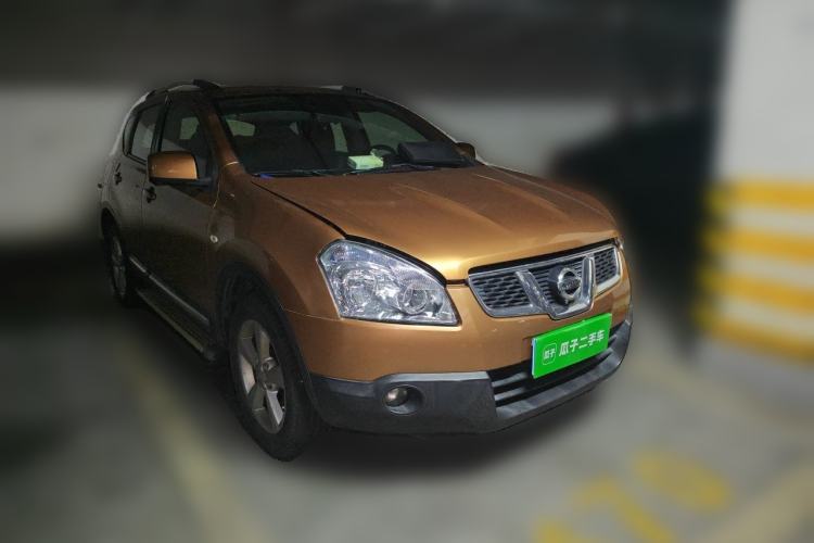Used Nissan Qashqai 2012 2.0 XV LE CVT 2WD Front Right 45 Deg