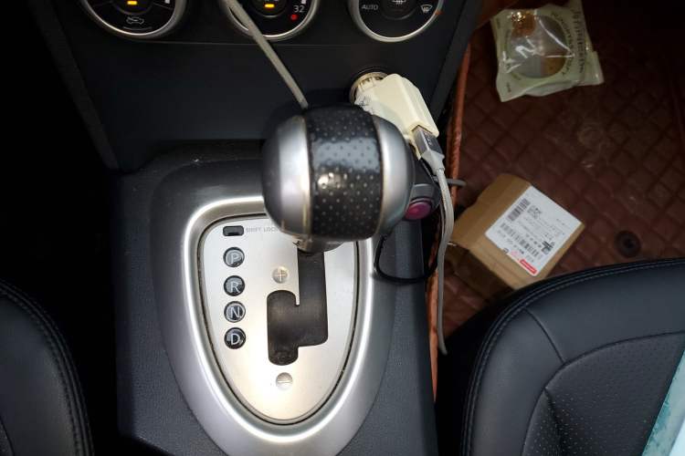 Used Nissan Qashqai 2012 2.0 XV LE CVT 2WD Gear Lever