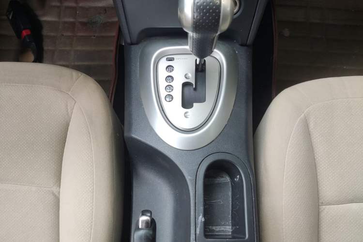 Used Nissan Qashqai 2012 2.0 XV LE CVT 2WD Gear Lever