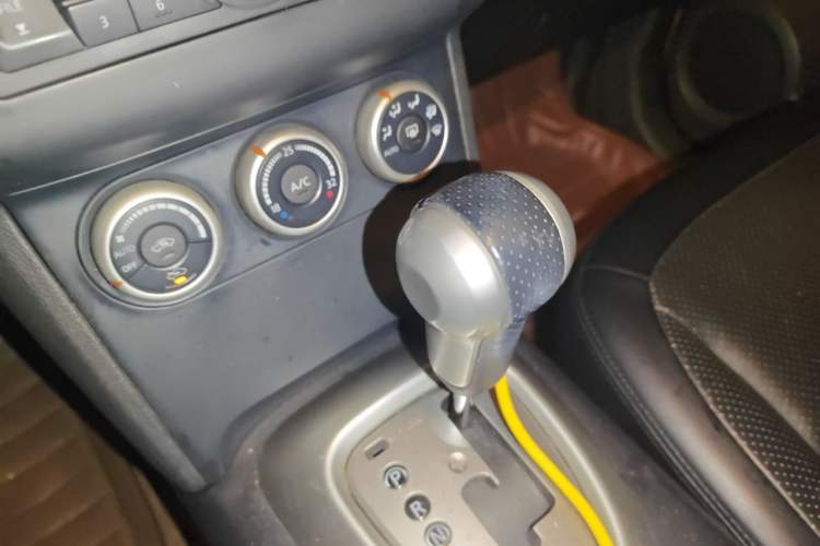 Used Nissan Qashqai 2012 2.0 XV LE CVT 2WD Gear Lever