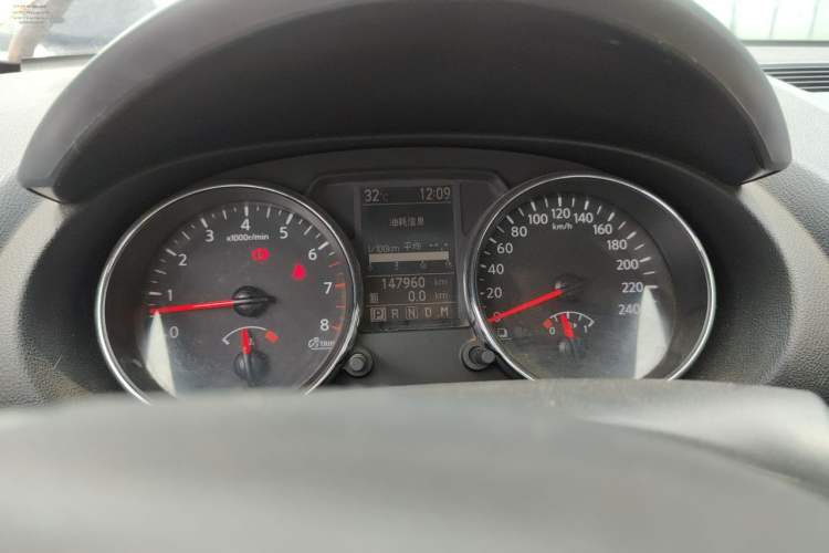 Used Nissan Qashqai 2012 2.0 XL Fire CVT 2WD Instrument Cluster