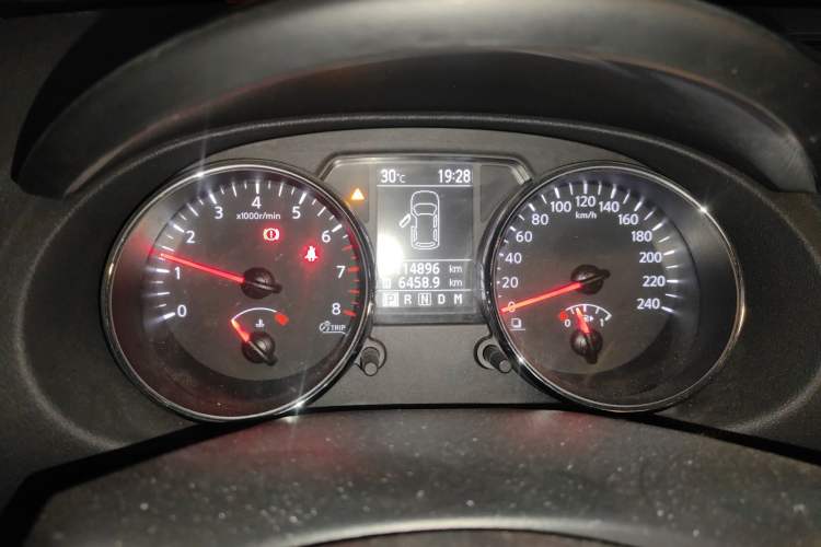 Used Nissan Qashqai 2012 2.0 XV LE CVT 2WD Instrument Cluster