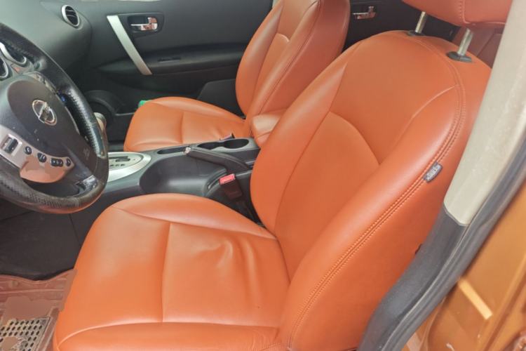 Used Nissan Qashqai 2012 2.0 XL Fire CVT 2WD Left Front Seat