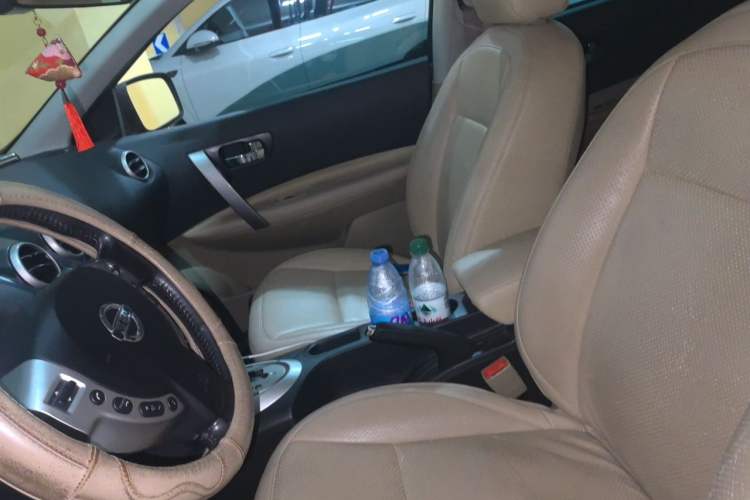 Used Nissan Qashqai 2012 2.0 XL Fire CVT 2WD Left Front Seat