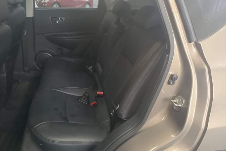 Used Nissan Qashqai 2012 2.0 XL Fire CVT 2WD Left Rear Seat