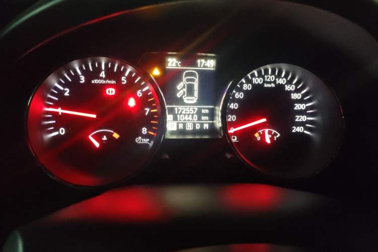 Used Nissan Qashqai 2012 2.0 XL Fire CVT 2WD Odometer Close Up