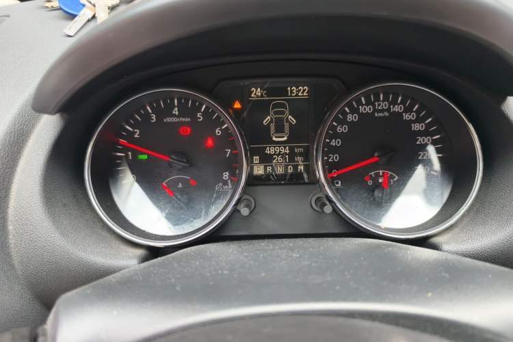 Used Nissan Qashqai 2012 2.0 XV LE CVT 2WD Odometer Close Up
